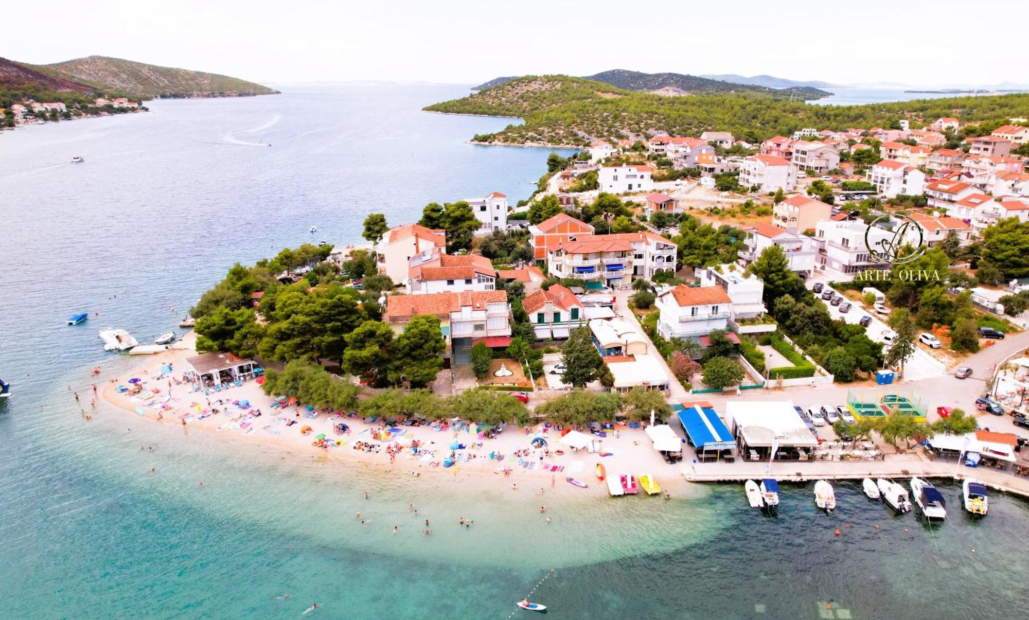 Arte Oliva Bed and Breakfast Grebaštica Exteriör bild