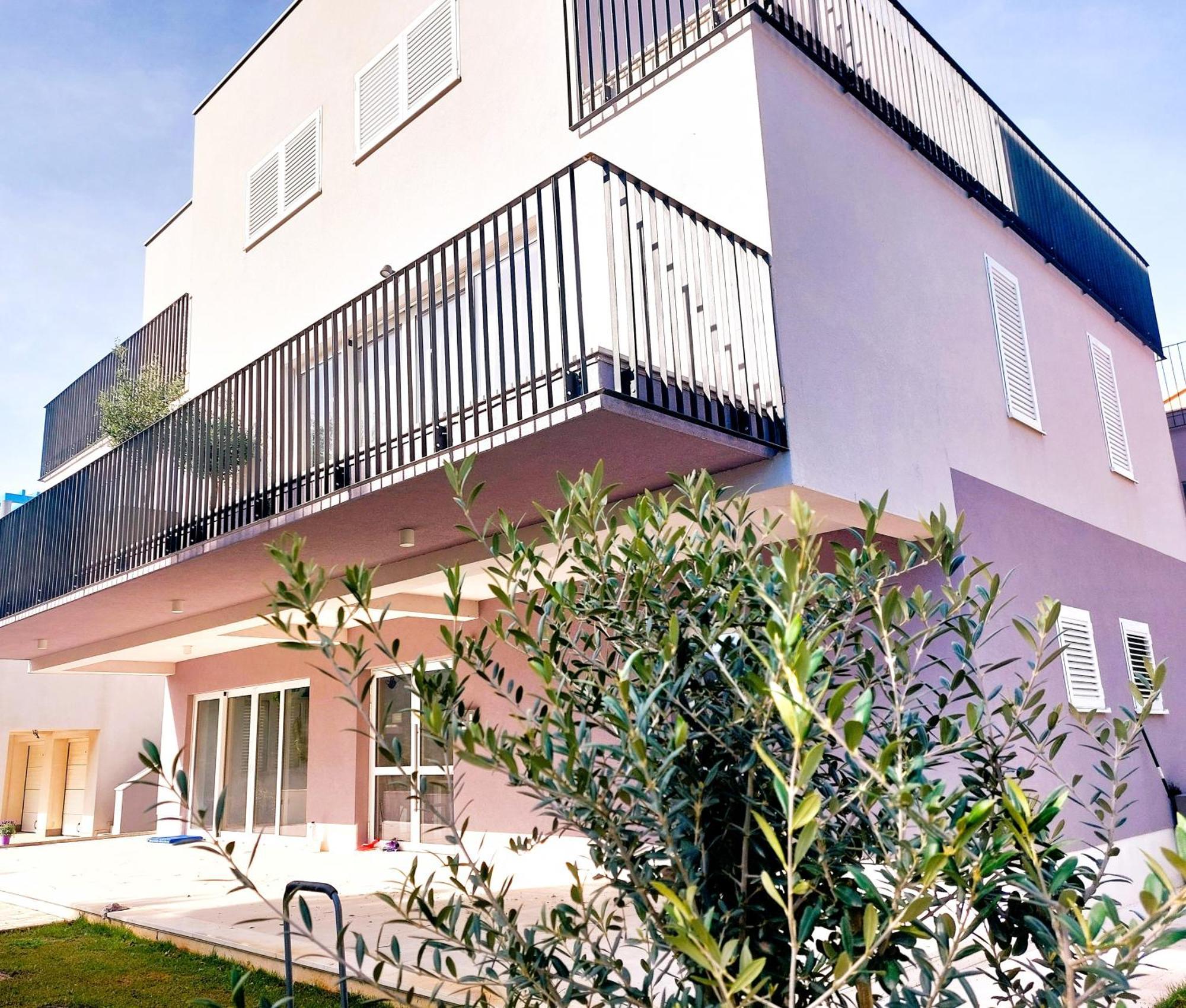 Arte Oliva Bed and Breakfast Grebaštica Exteriör bild