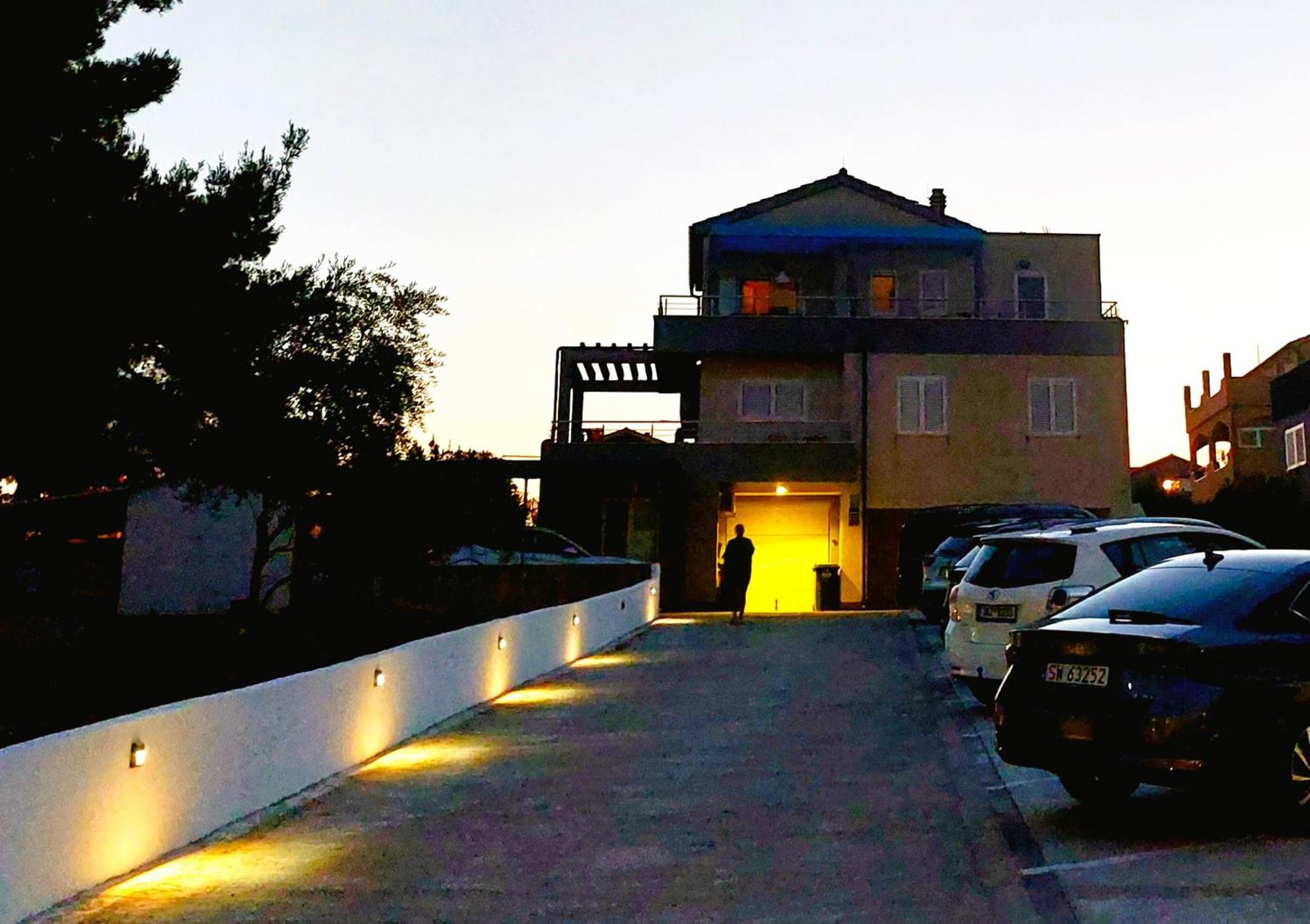 Arte Oliva Bed and Breakfast Grebaštica Exteriör bild